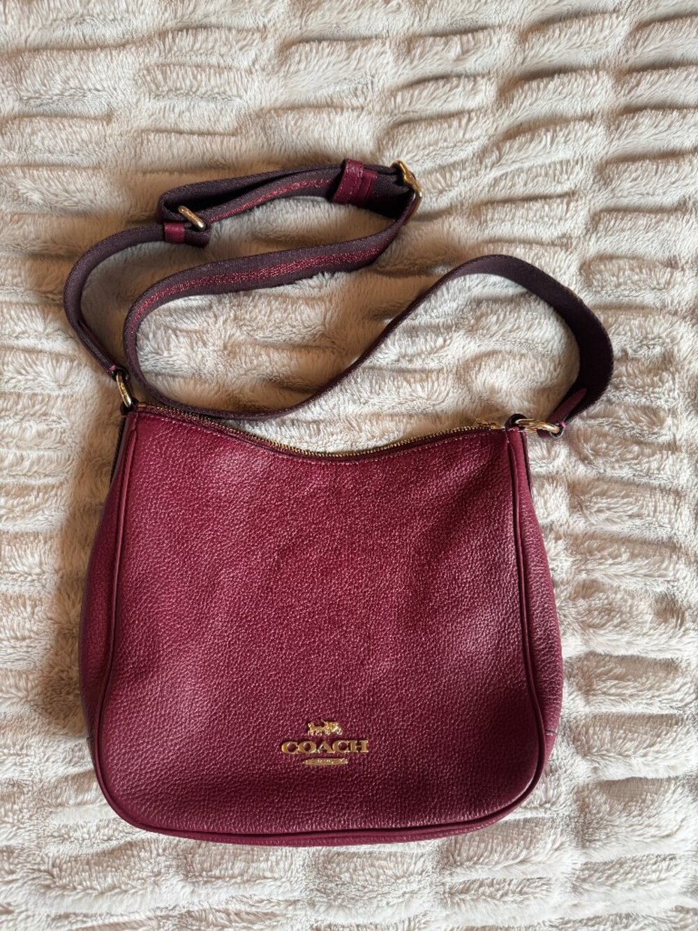 Coach CF480 Ellie File Bag with Sport Strap - Excellent Condition